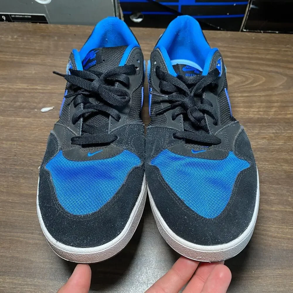 Nike what included